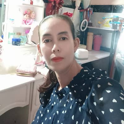 ចាប់ផ្ដេីមជាថ្មី